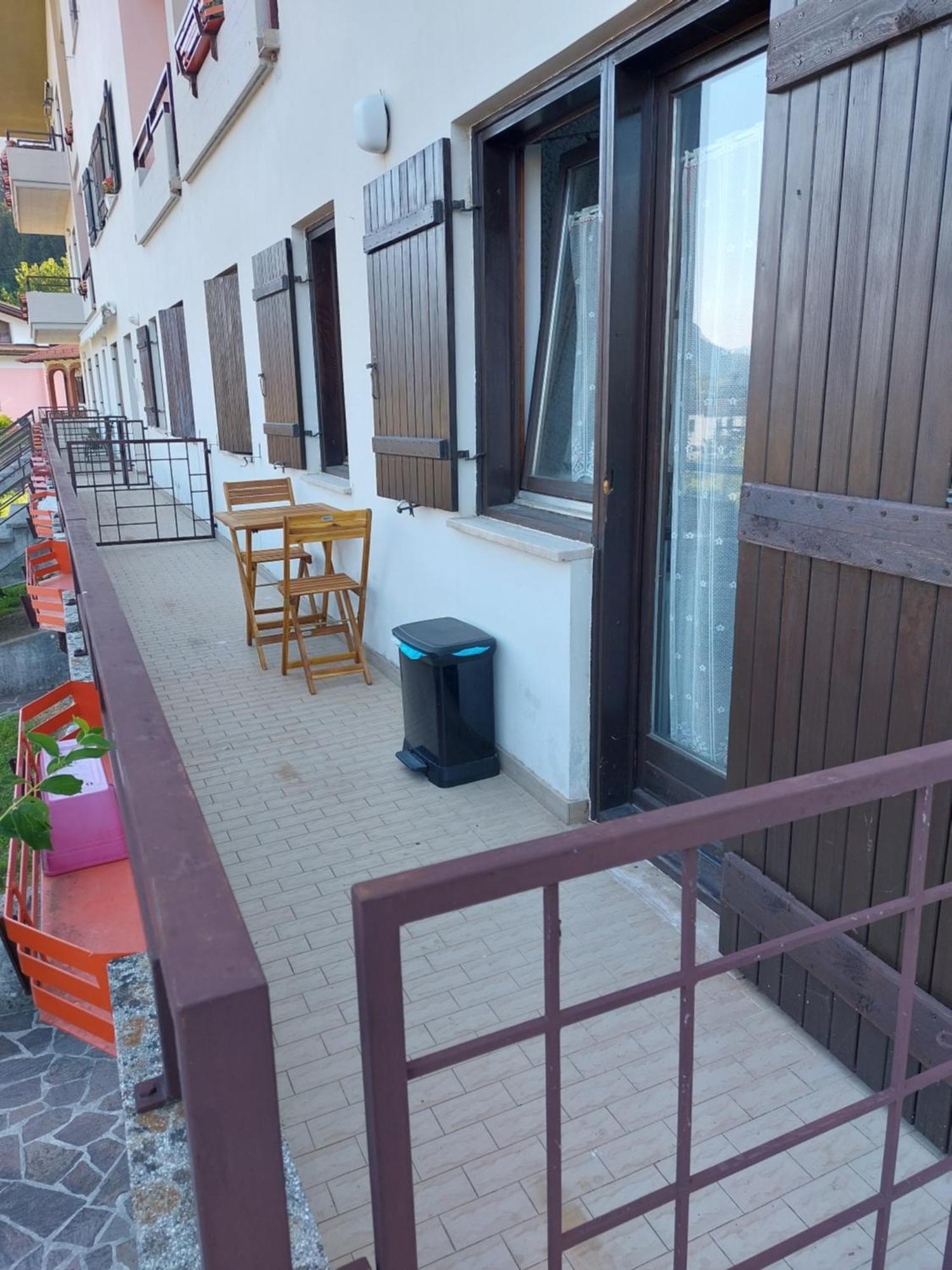 Mini Appartamento Panoramico Sùtrio Cameră foto